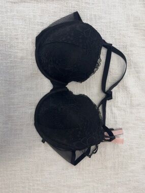 Victoria's Secret Black Lace Bra